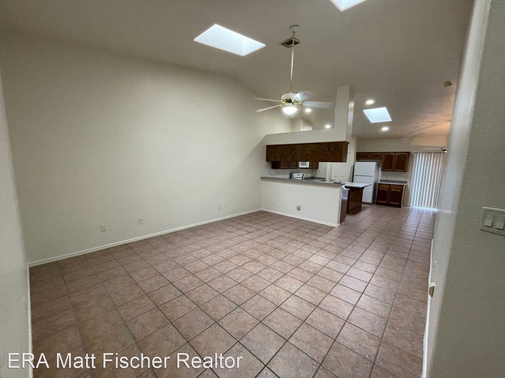 11335 S Kingman Ave - Photo 11