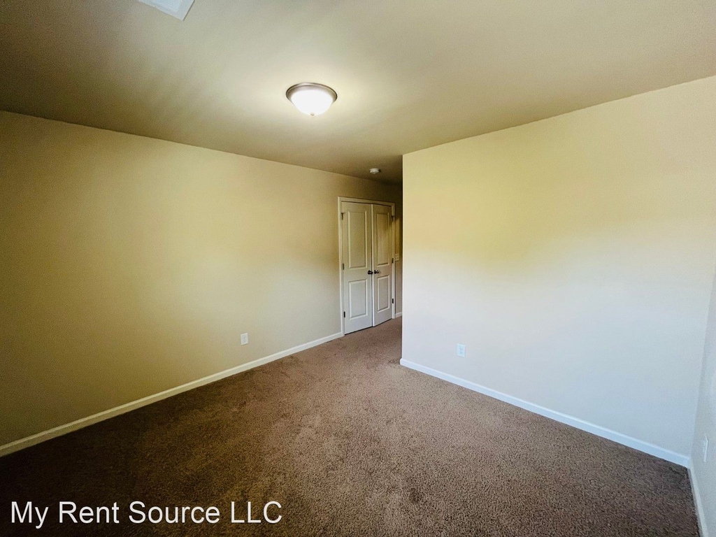 106 Southwind Cir - Photo 15