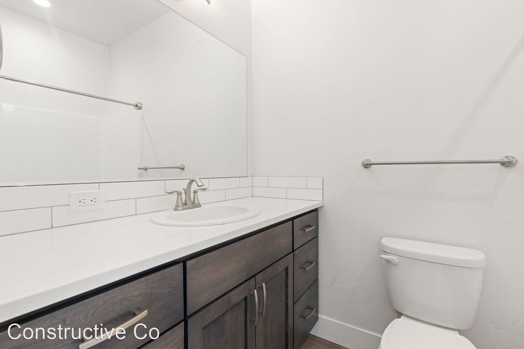 7773 W Crestwood Dr - Photo 24