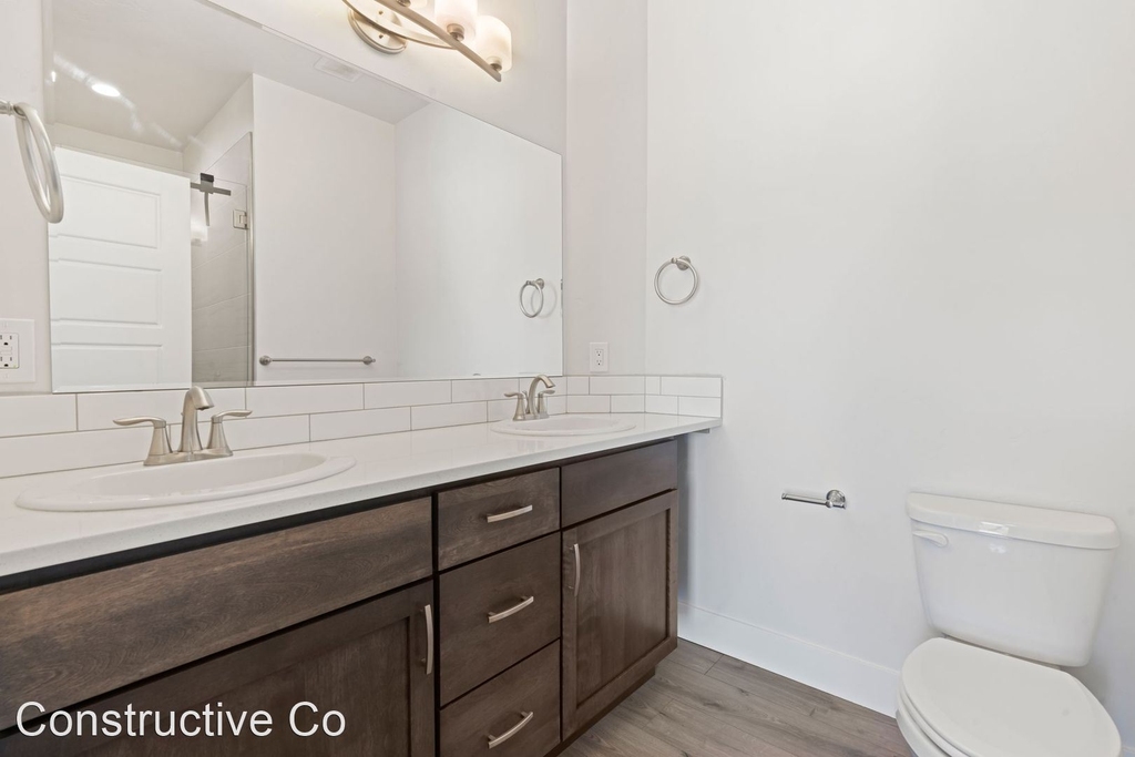 7773 W Crestwood Dr - Photo 22