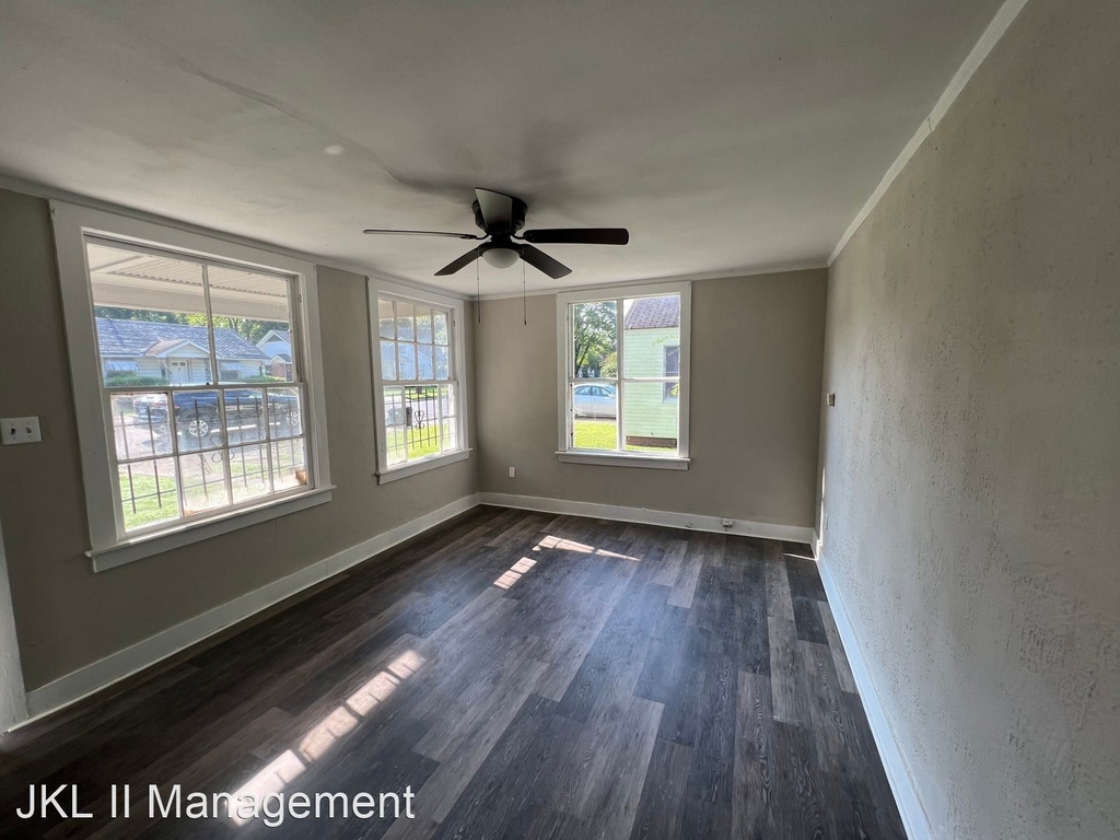 1423 Franklin Street - Photo 1