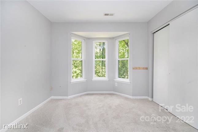 6405 R Piney Path Road - Photo 18