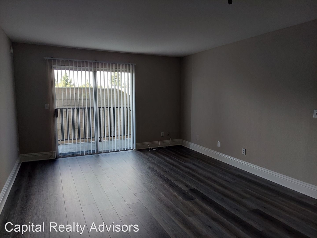1362 Temple Ave. - Photo 1