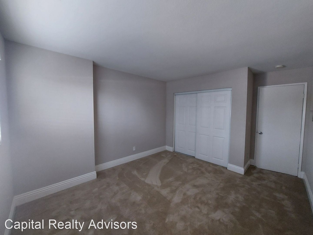 1362 Temple Ave. - Photo 8
