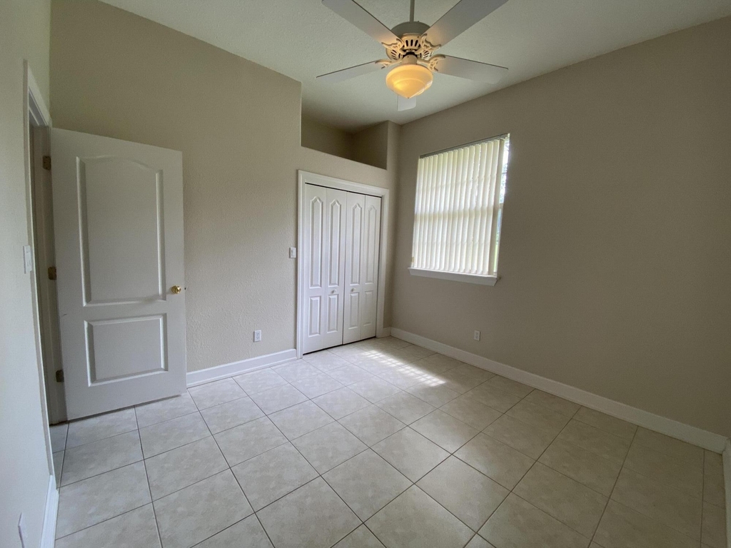 5570 Pedrick Plantation Circle - Photo 21