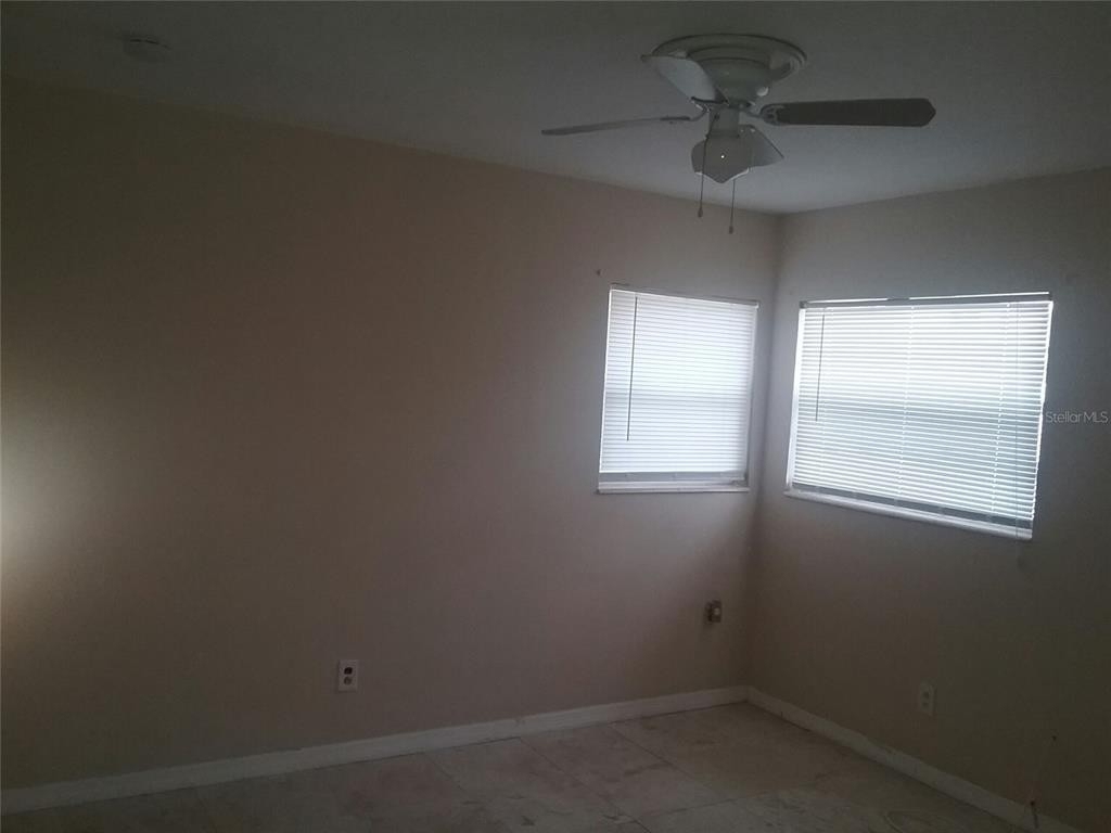 14040 Miramar Avenue - Photo 8