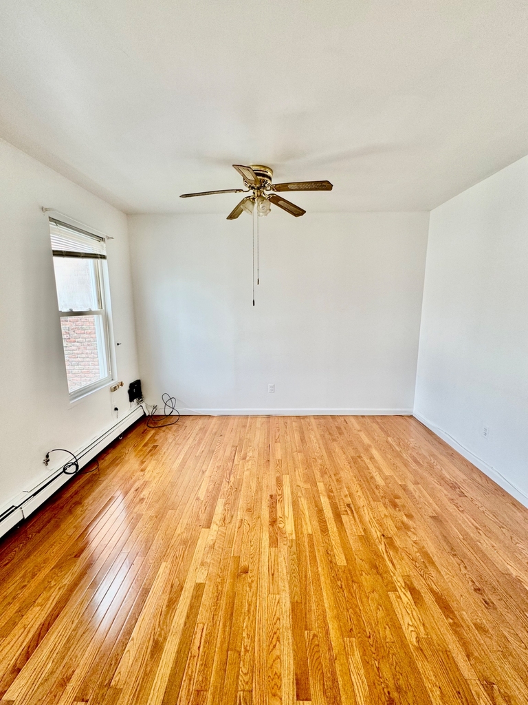 95th Street and 3rd Avenue - Photo 7