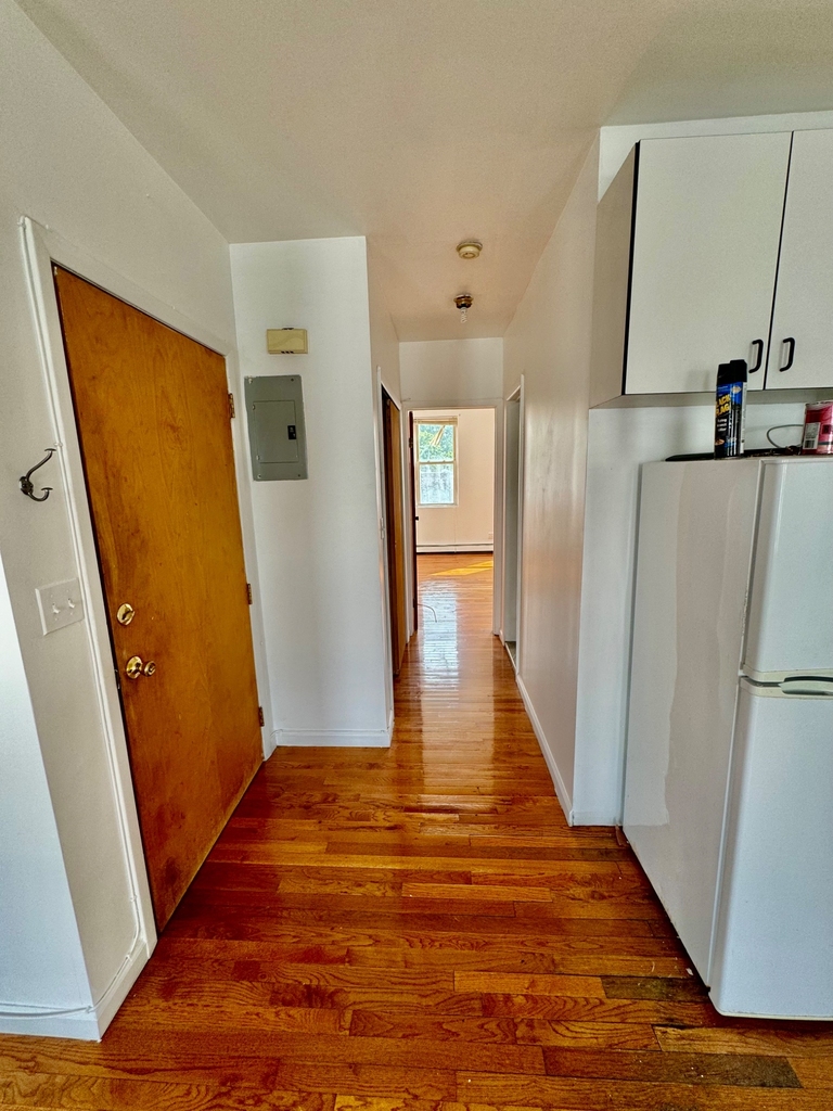 95th Street and 3rd Avenue - Photo 5