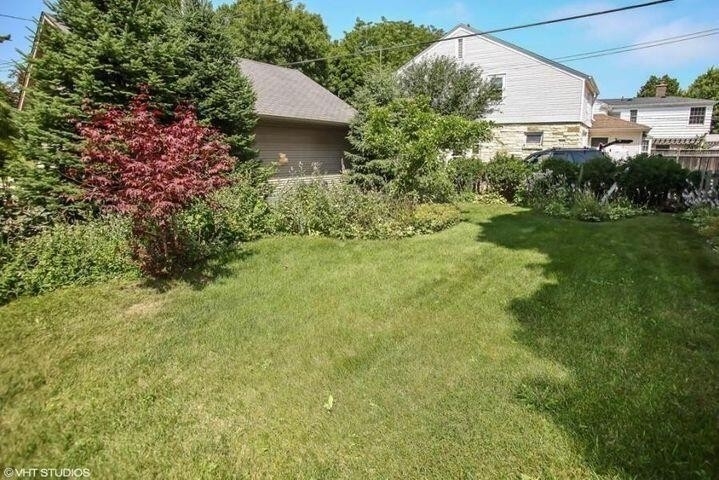 908 E Hampton Rd - Photo 20