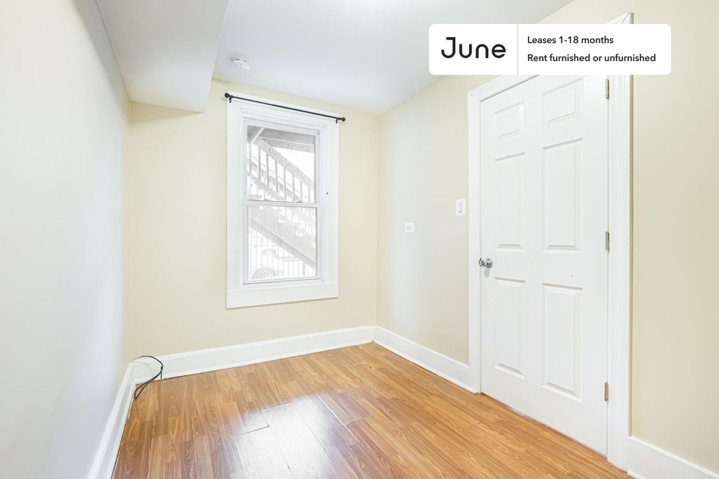 1639 West Superior Street - Photo 20