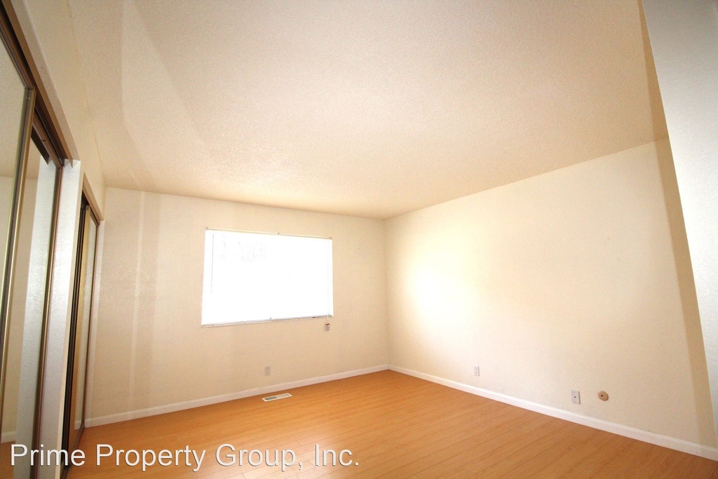 28166 Dobbel Ave. - Photo 18