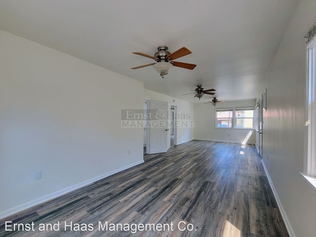 1021 Termino Ave. - Photo 6