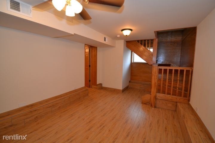 3548 N. Bosworth, Unit 2 - Photo 14