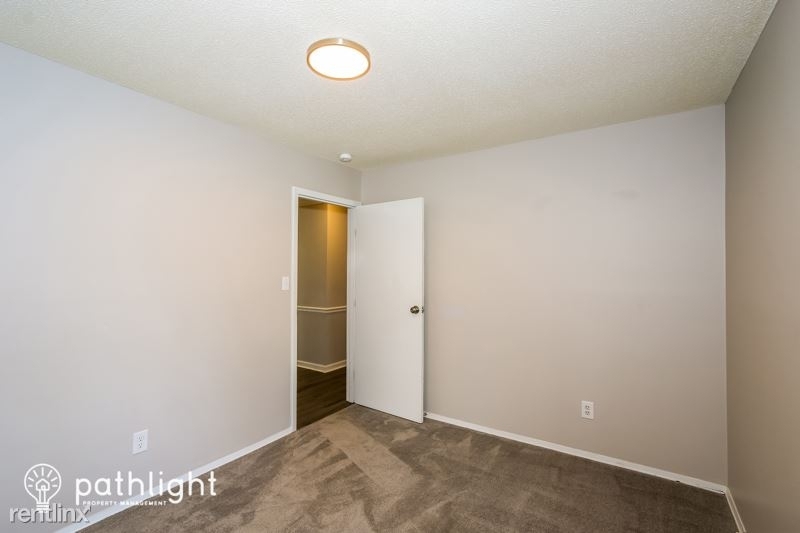 4098 Briarwood Drive - Photo 13