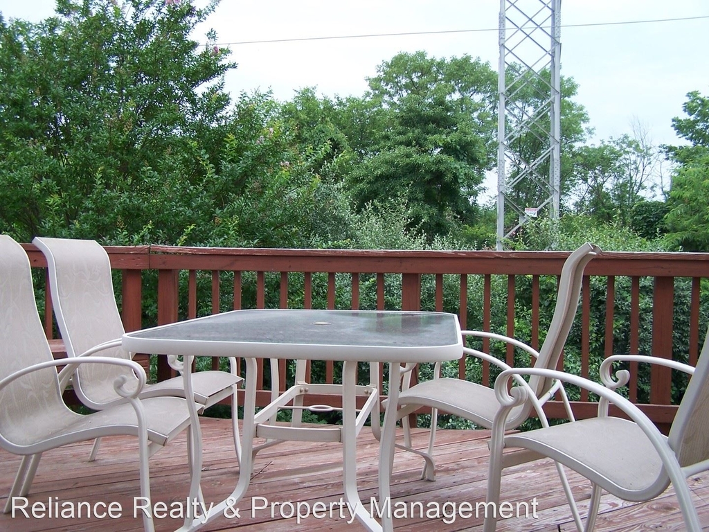 44106 Tippecanoe Terrace - Photo 2