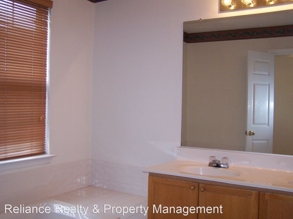 44106 Tippecanoe Terrace - Photo 25