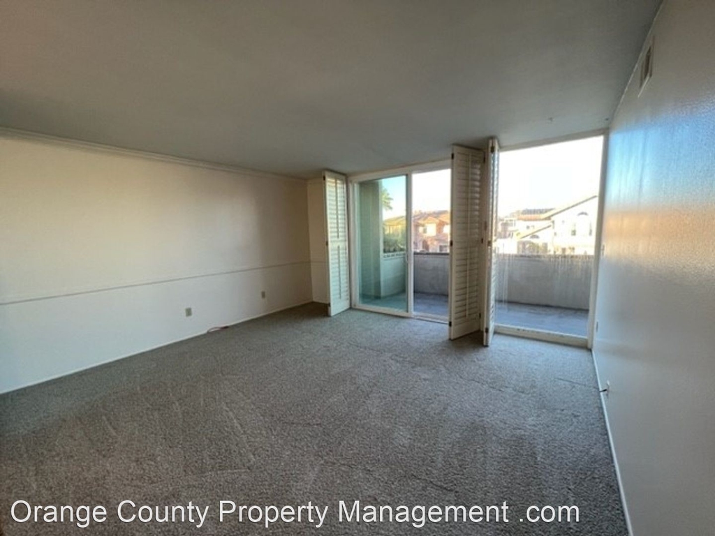 16365 Maruffa Cir - Photo 31