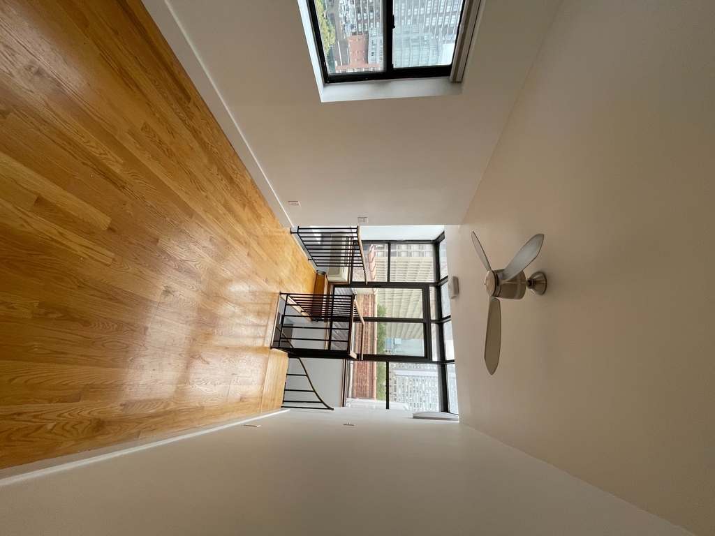 577 second ave - Photo 11