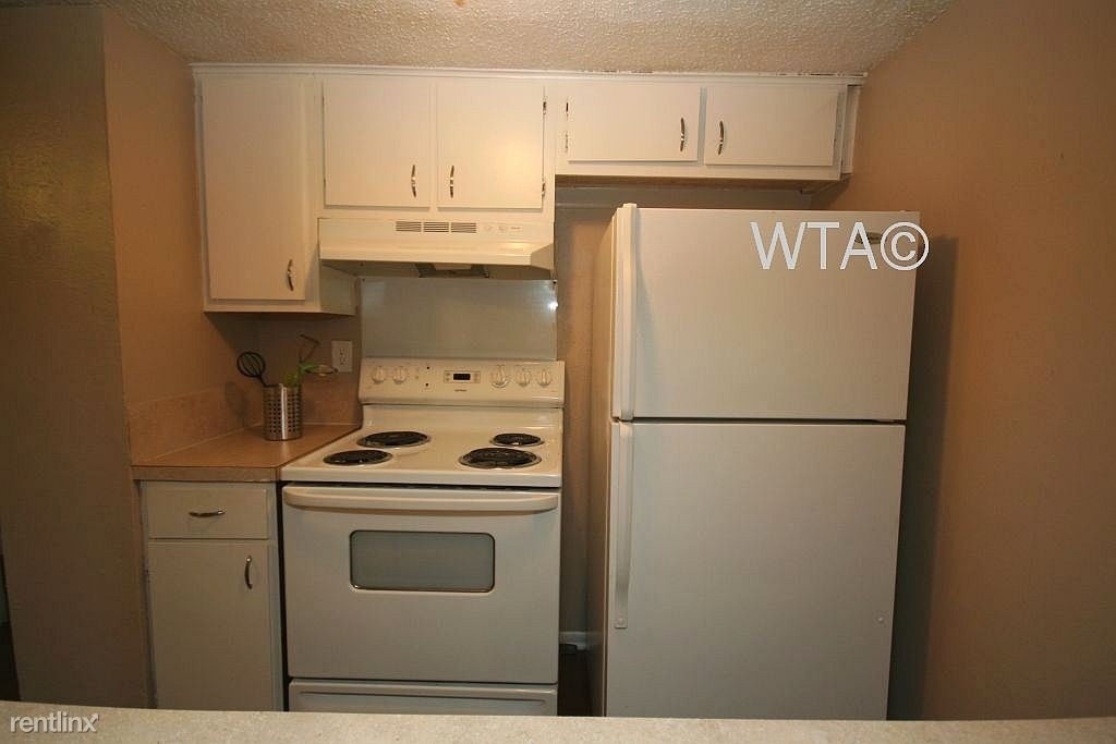 126 W Alpine St - Photo 3