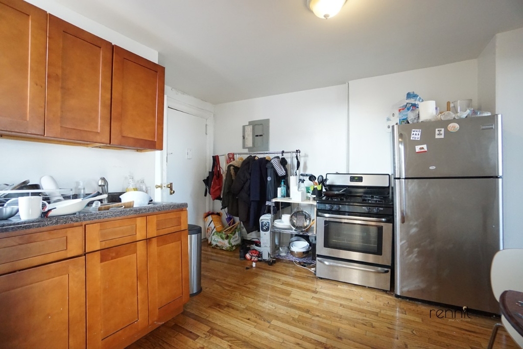 370 Bedford Avenue - Photo 1