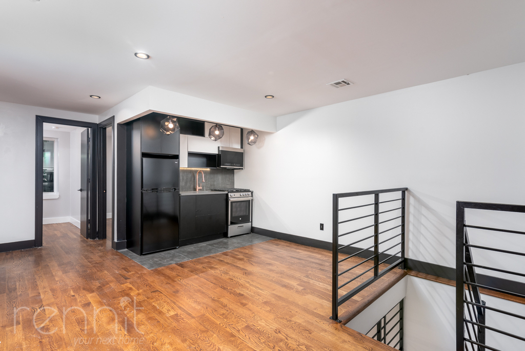 1109 Decatur Street - Photo 0