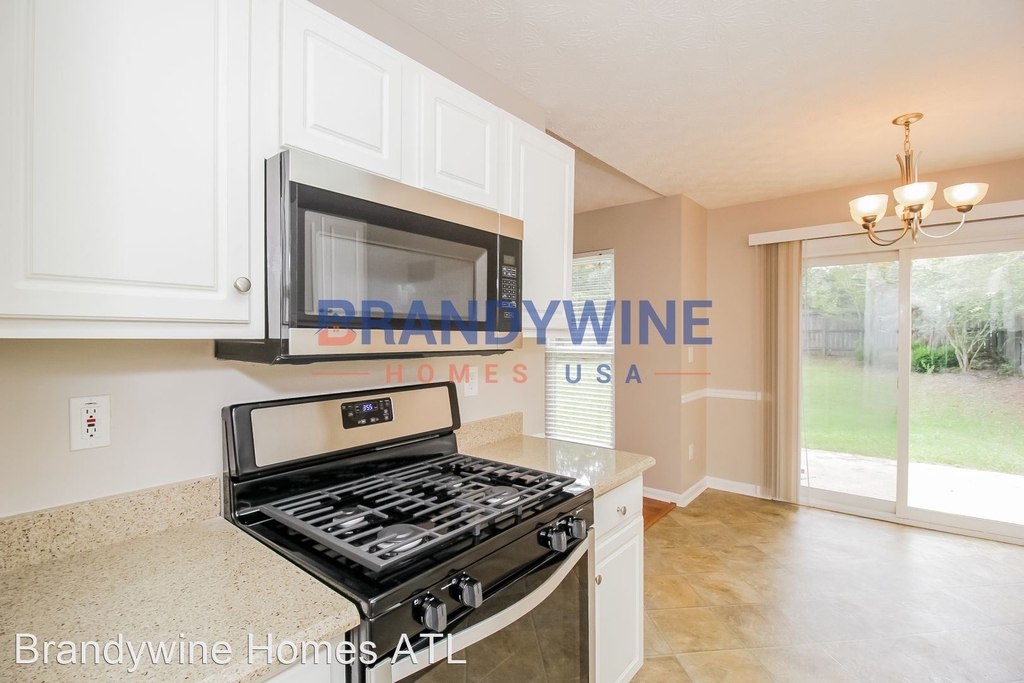 1780 Graystone Dr - Photo 10