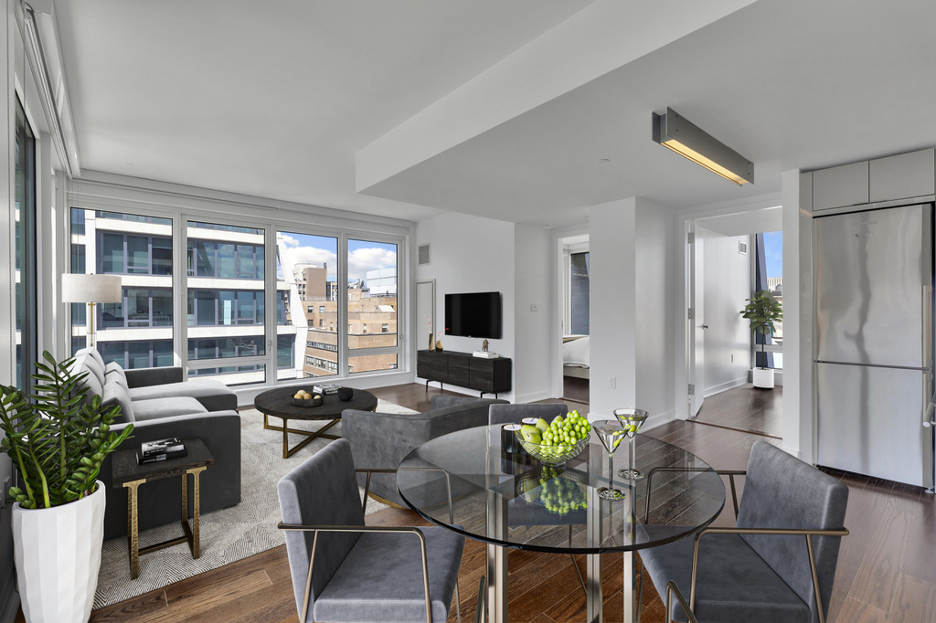 400 West 113th Street - Photo 18