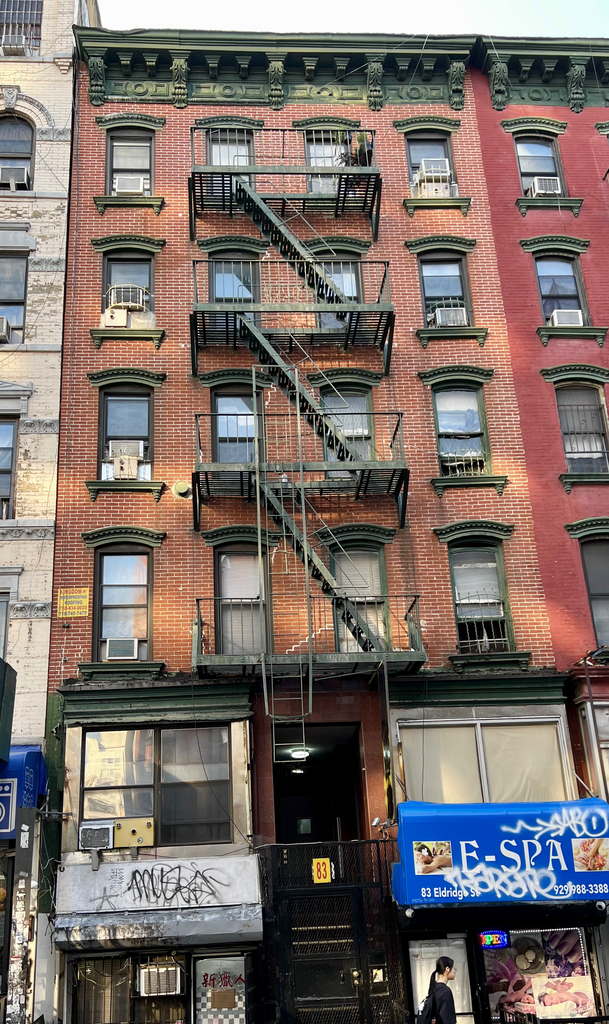 83 Eldridge Street - Photo 13