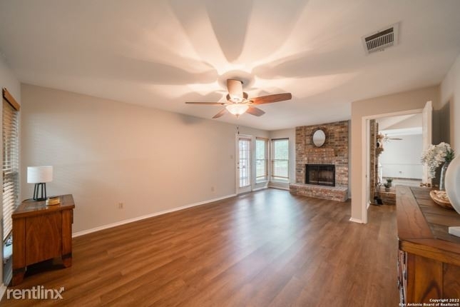 7618 R Benbrook - Photo 13