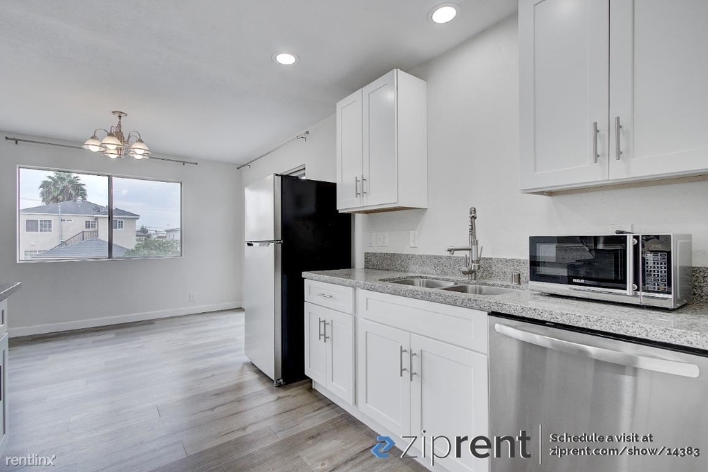 833 West 5th Street - Photo 8