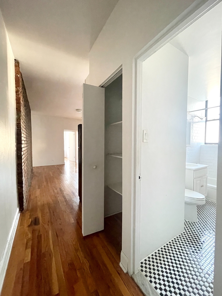 522 West 157th Street - Photo 5