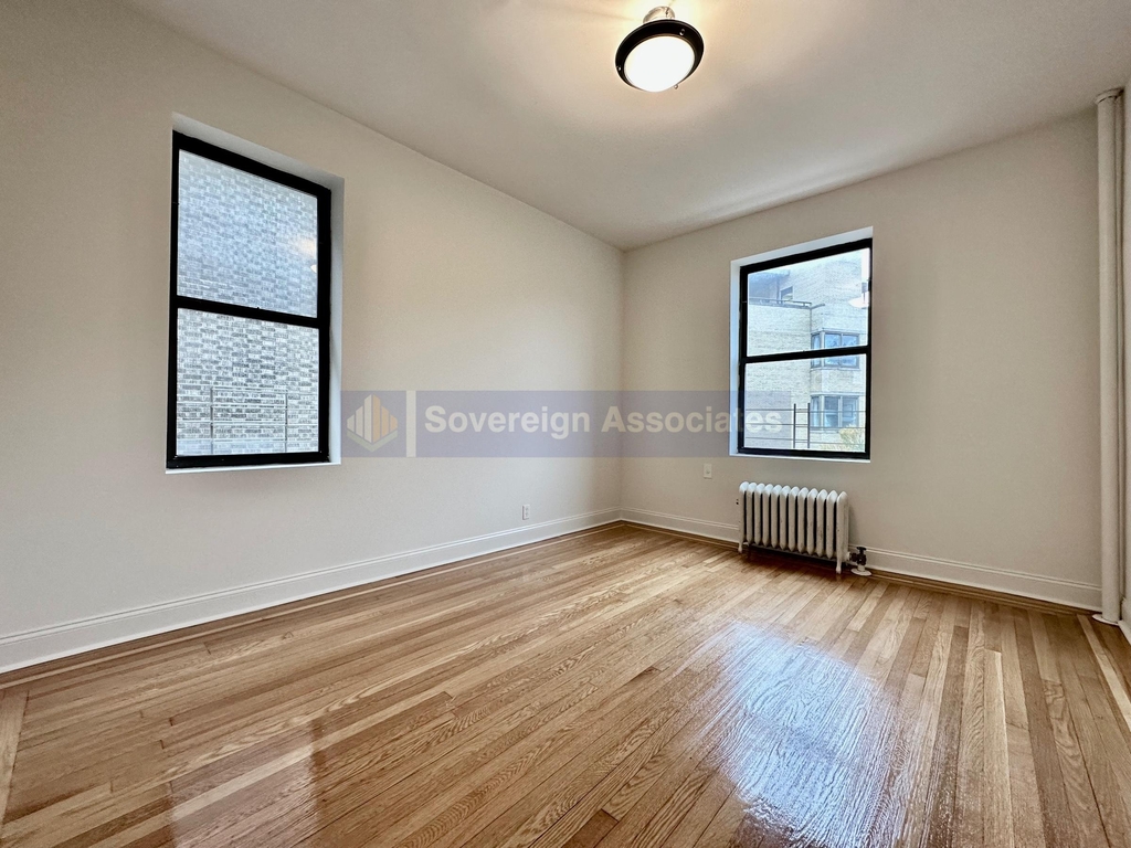 652 West 163rd Street - Photo 4