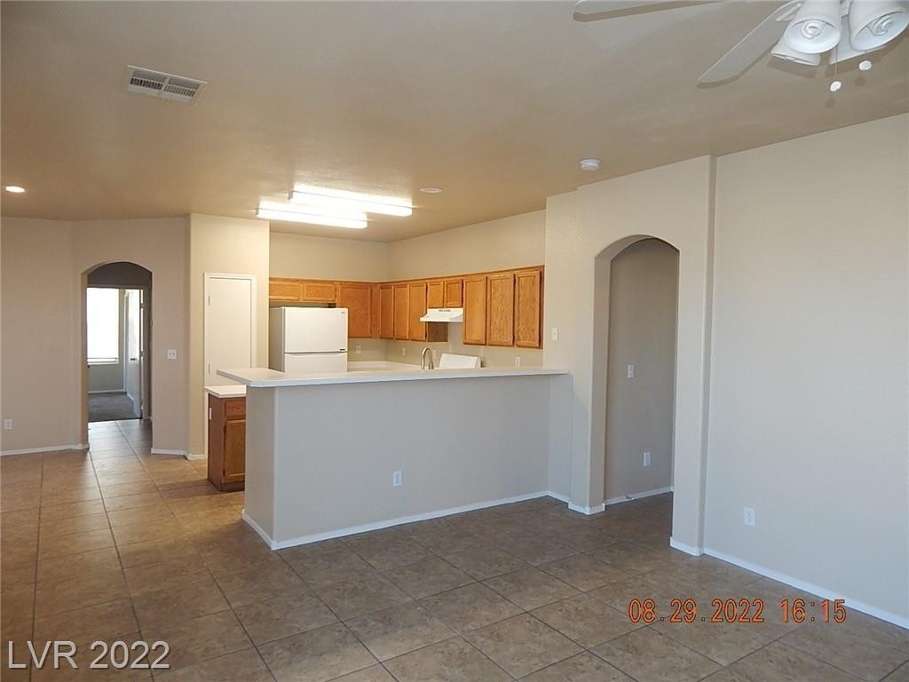 2624 Cinnamon Cactus Court - Photo 2