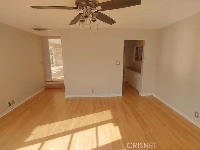 1599 Sunset Plaza Drive - Photo 23