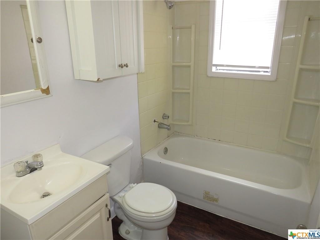 1018 Shofner Street - Photo 13