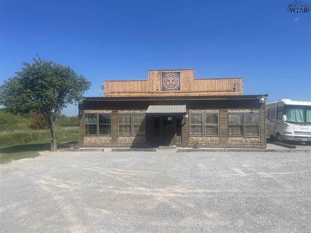 187 Hwy 281 - Photo 1