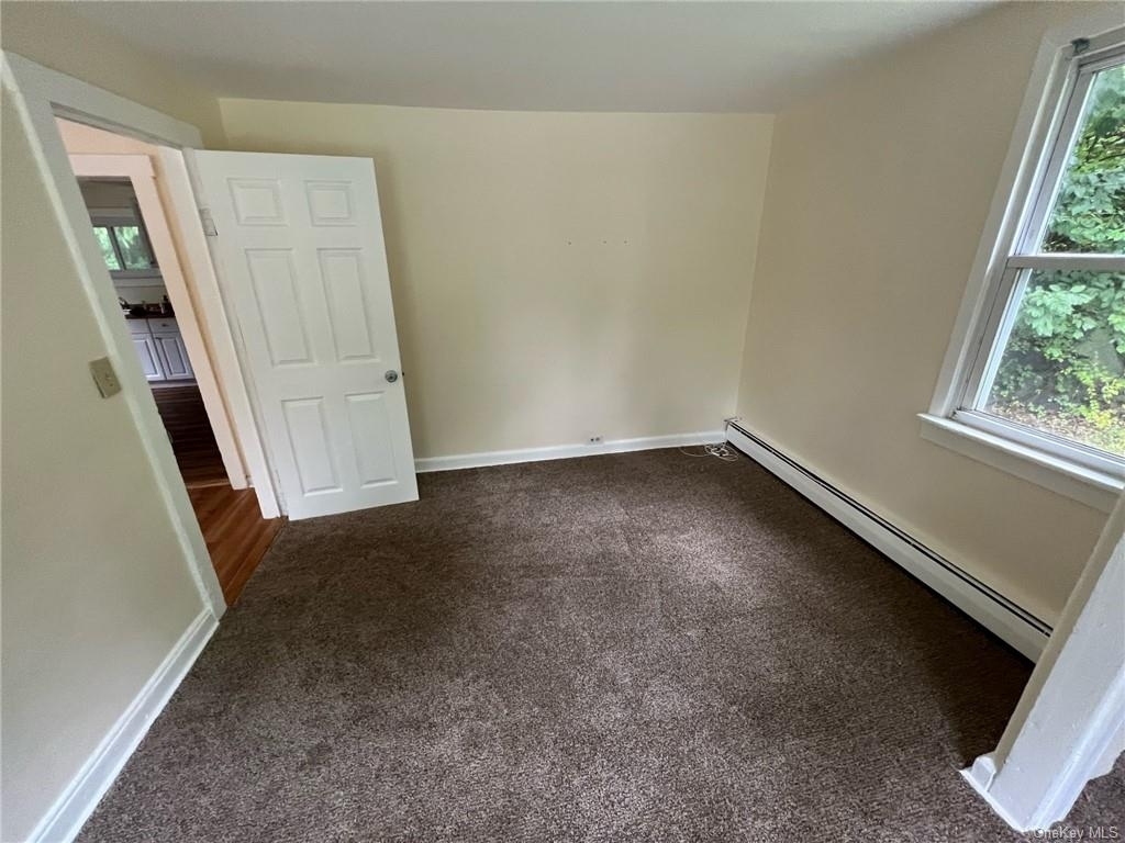 2091 Maple Avenue - Photo 2