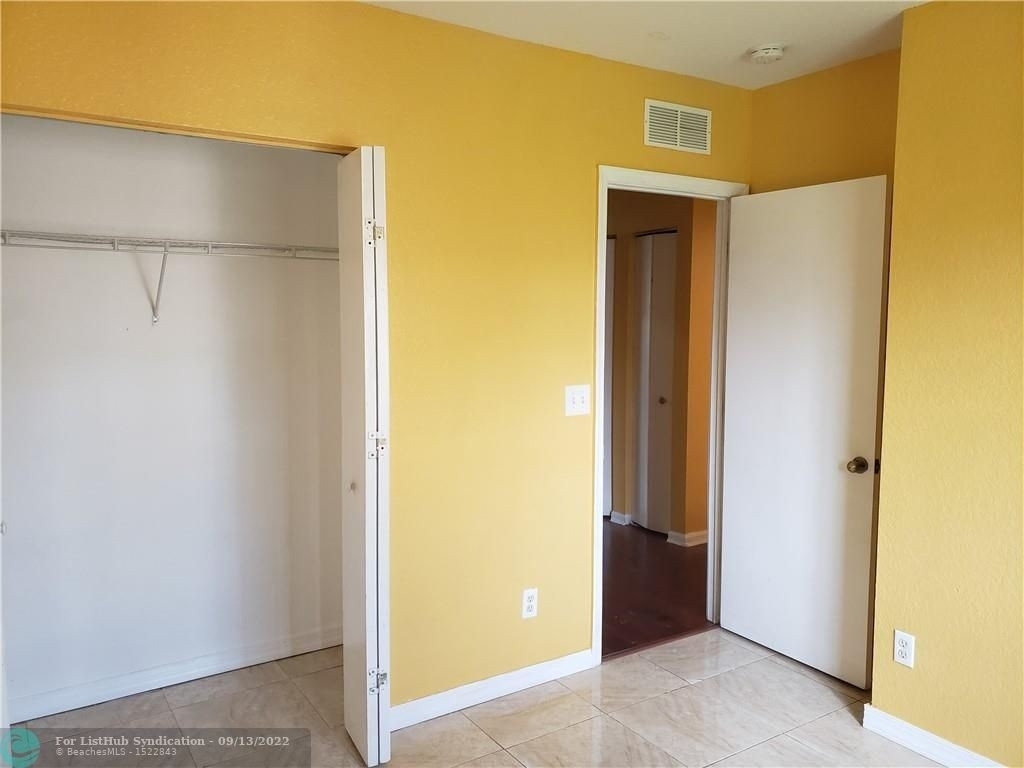 8722 Sw 21st Ct - Photo 16