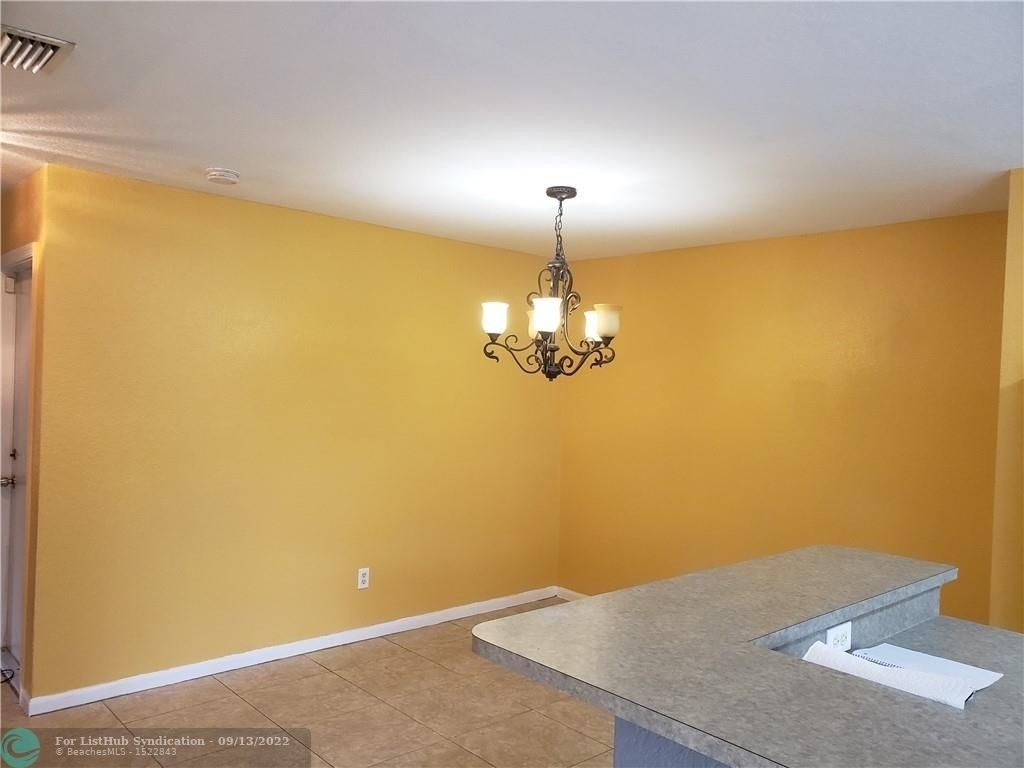 8722 Sw 21st Ct - Photo 6