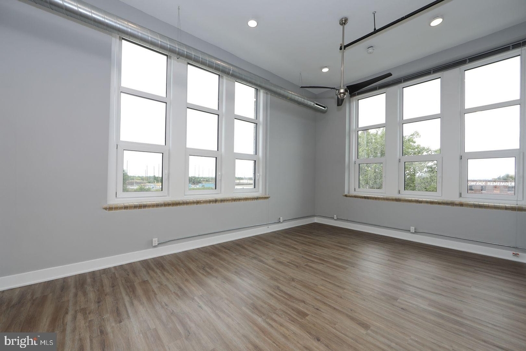 3701 Frankford Avenue - Photo 3