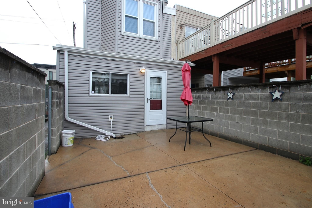 2404 E Sergeant Street - Photo 16