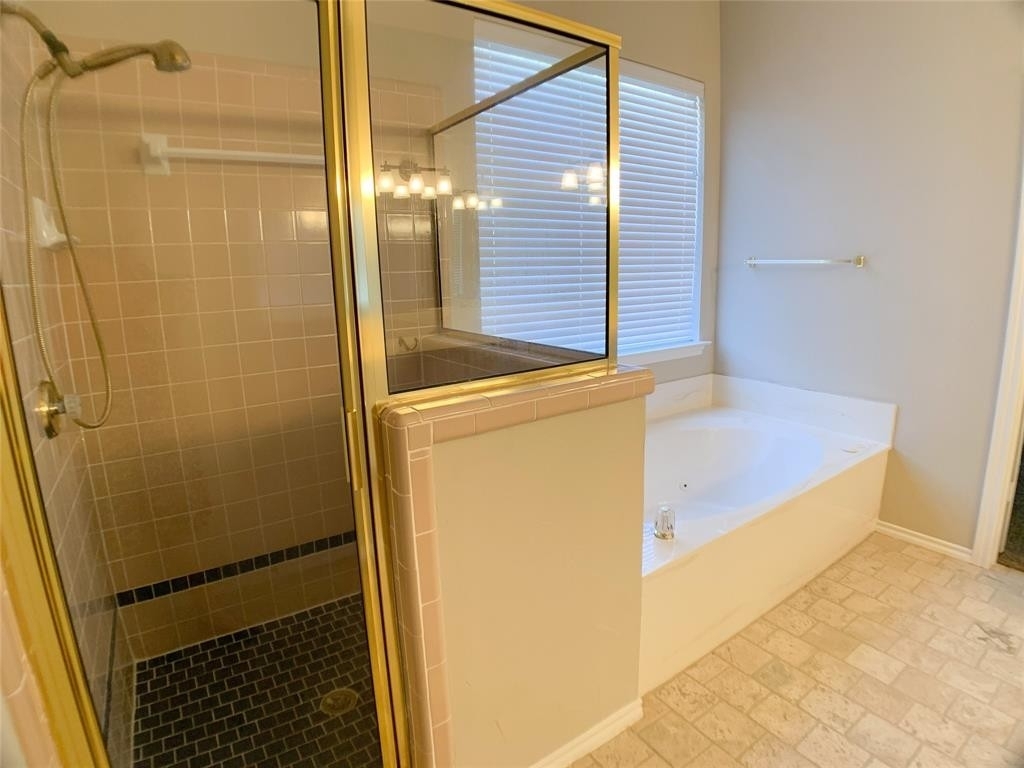 8809 Bayshore Lane - Photo 17