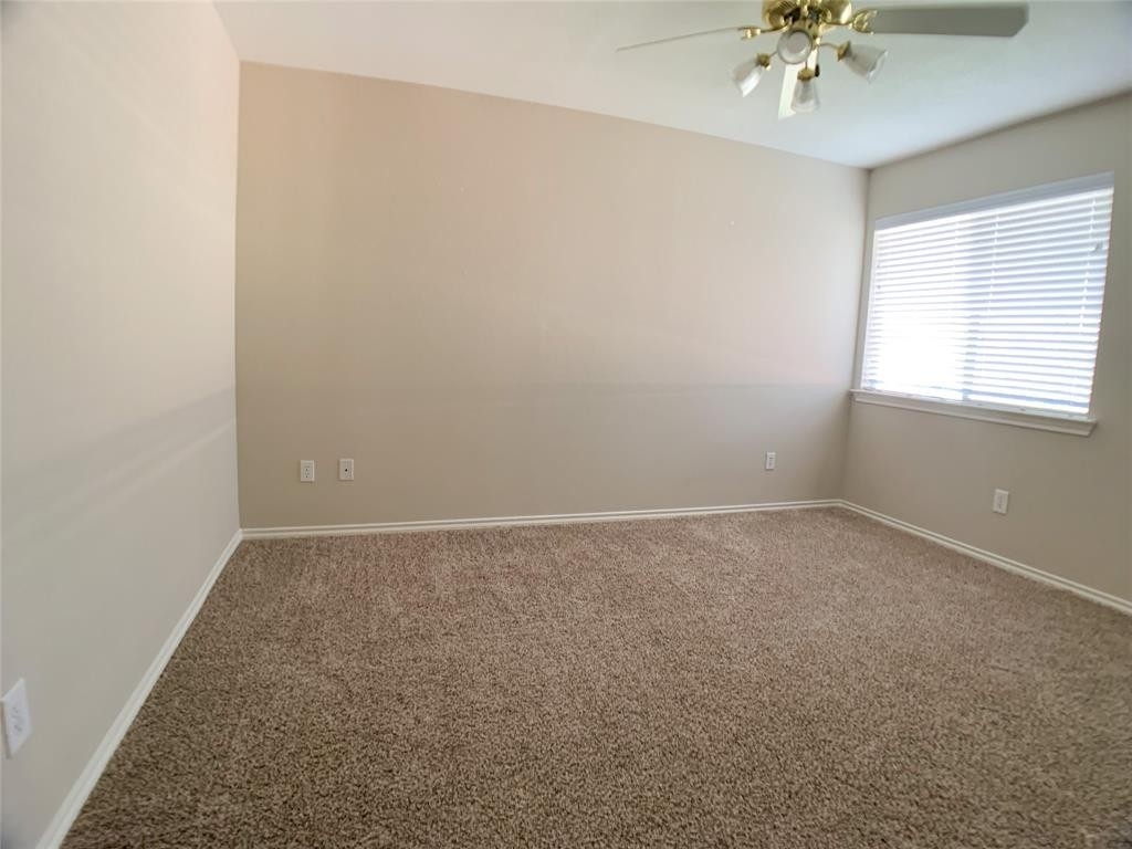 8809 Bayshore Lane - Photo 28