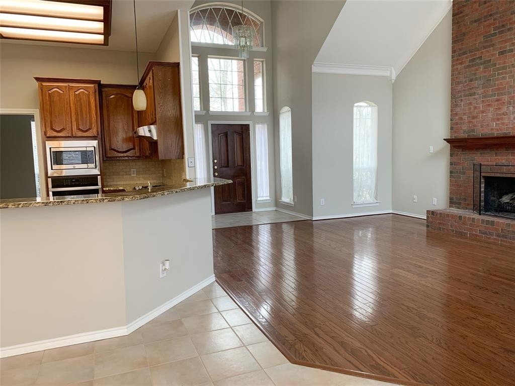 8809 Bayshore Lane - Photo 10