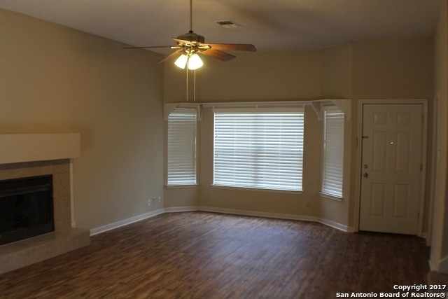 10114 Cedarbend Dr - Photo 3