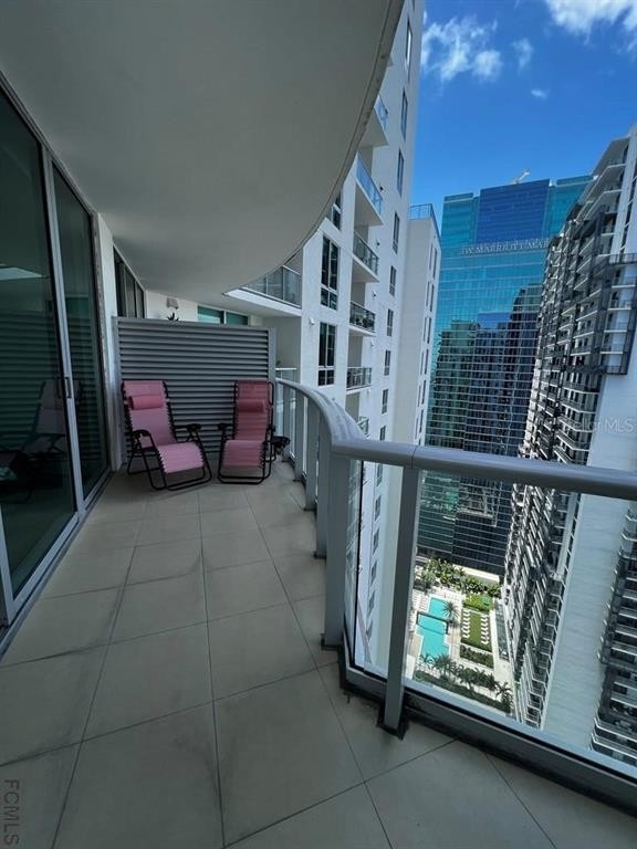 300 Biscayne Boulevard - Photo 17