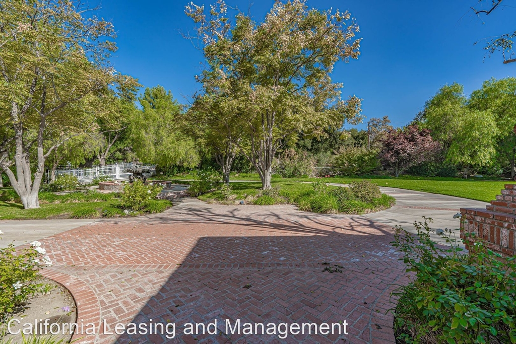 26119 Sand Canyon Road - Photo 2