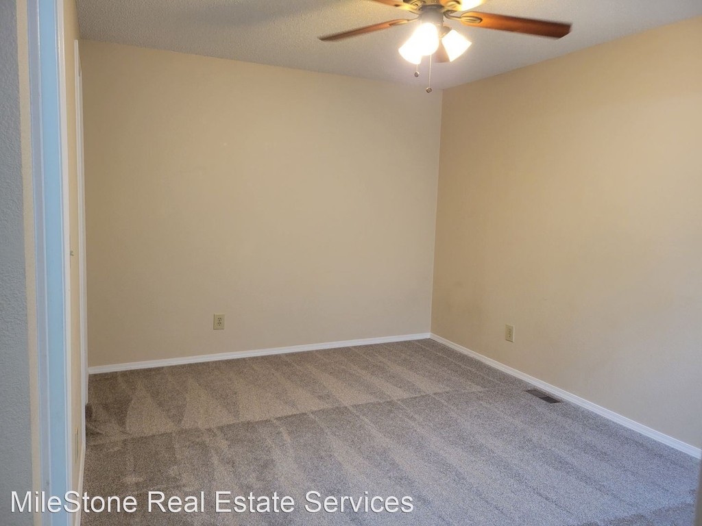 934 Tampico Court - Photo 15