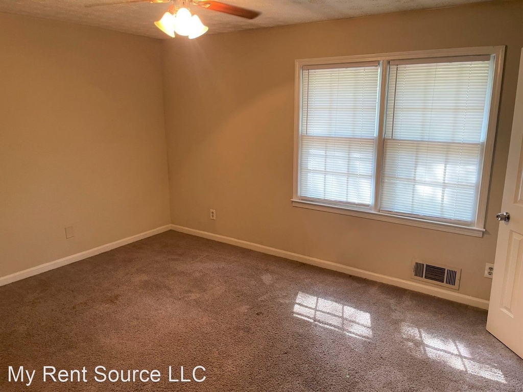 2611 Golfview Terrace Se - Photo 11