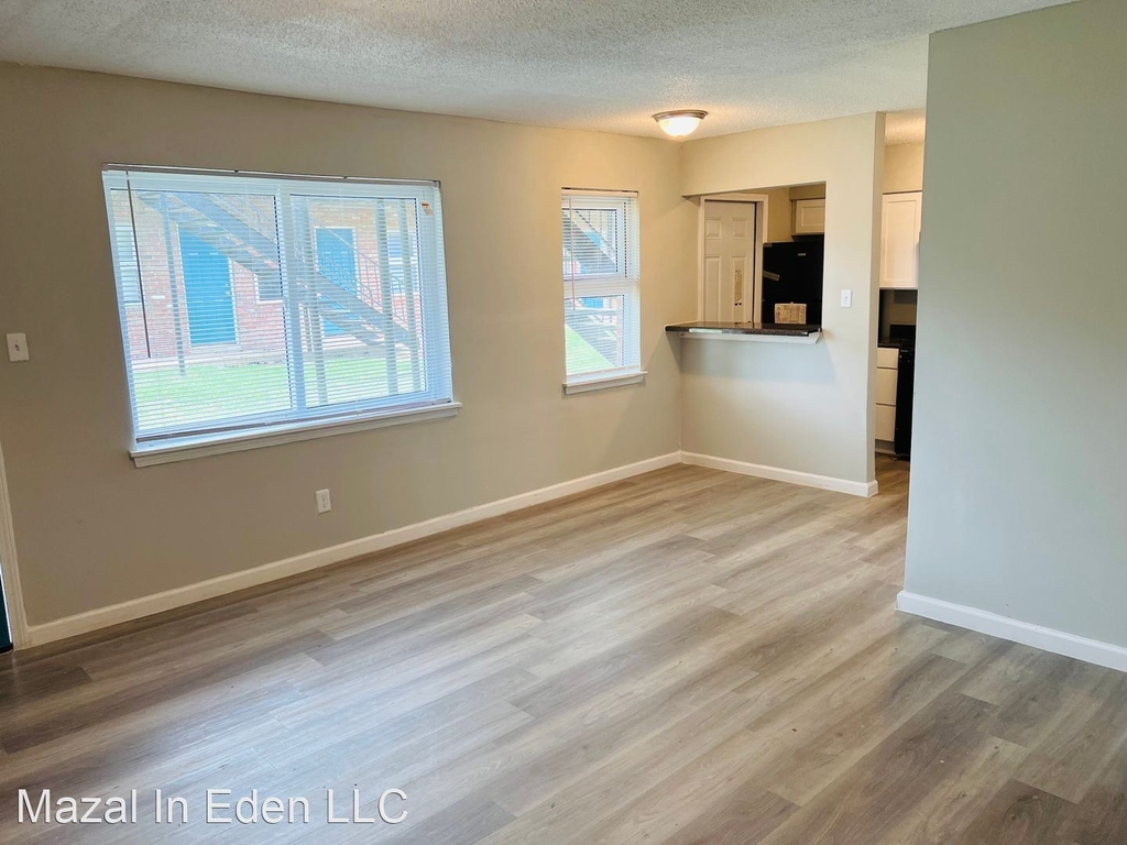 3187 E Danville Circle - Photo 1